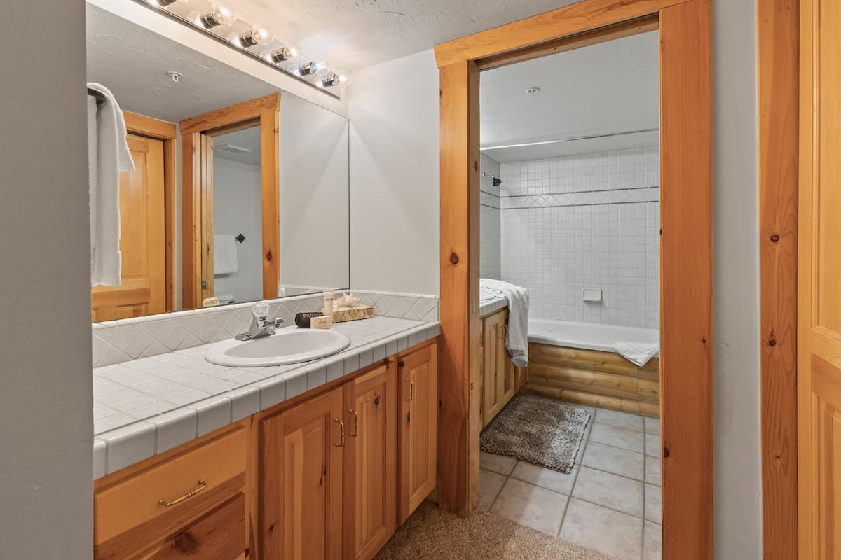 Residence image 1