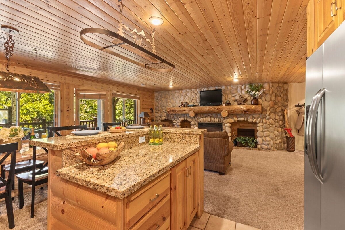 Residence image 2