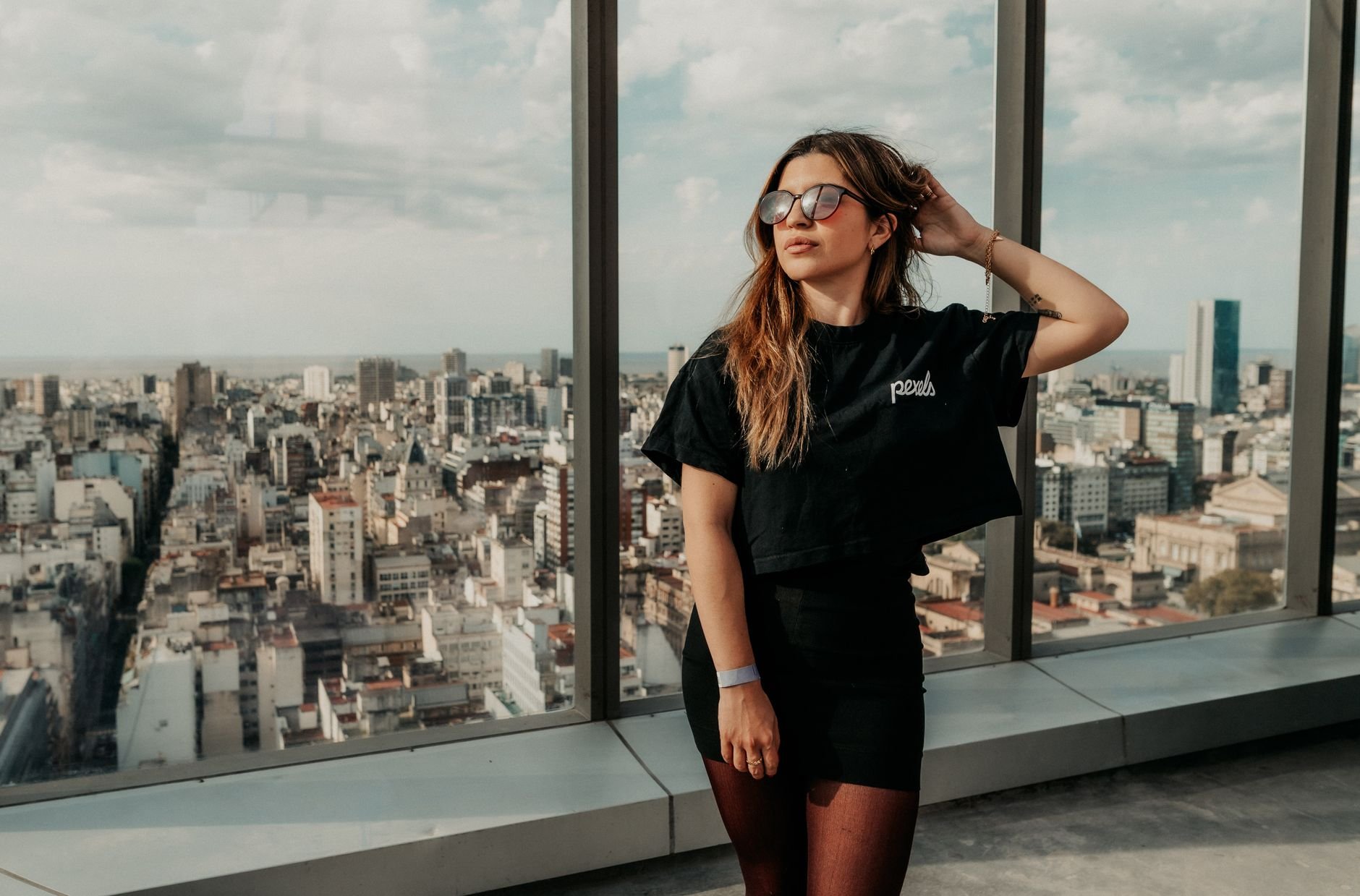 Karol G: Viajando Por El Mundo Tropitour