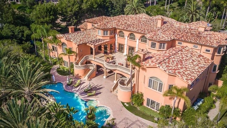 Mansion Vacation Rentals image 1